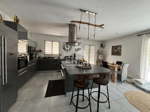 ROQUEBRUNE SUR ARGENS VILLA PLAIN-PIED T4