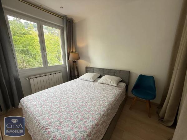Appartement à louer 4 pièces 59.3m²