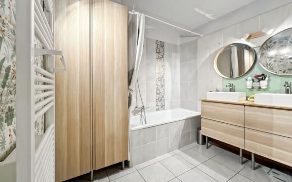 Appartement à vendre    4 pièces • 112 m2 Fréjus