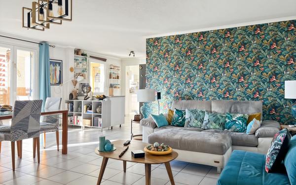 Appartement à vendre    4 pièces • 112 m2 Fréjus