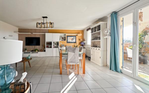 Appartement à vendre    4 pièces • 112 m2 Fréjus