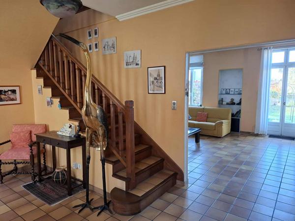 Maison de caractère à vendre au Creusot ? 122 m² ? Jardin, terrasse et garage