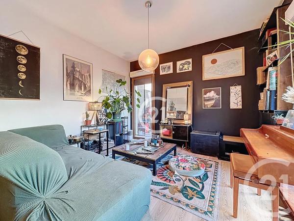 Appartement F4 à vendre  4 pièces - 74,05 m 2   MONTREUIL  - 93