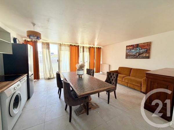 Appartement F4 à vendre  4 pièces - 74,05 m 2   MONTREUIL  - 93