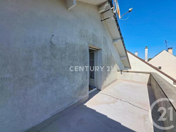 Maison à vendre  6 pièces - 135 m 2   NOISY LE GRAND  - 93
