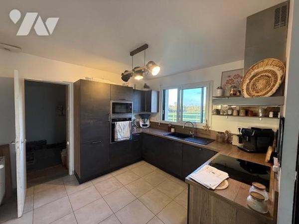 PROCHE LISIEUX  6kms JOLIE MAISON CONTEMPORAINE DE 2019 4 CHAMBRES BEL ENVIRONNEMENT