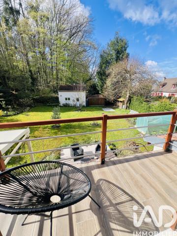 Maison à vendre 8 pièces 209 m² Verneuil-en-Halatte