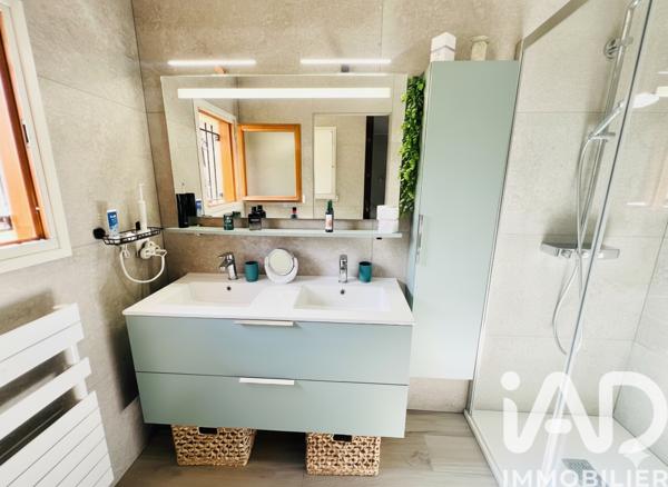 Maison à vendre 8 pièces 209 m² Verneuil-en-Halatte