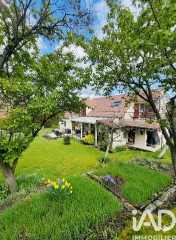 Maison à vendre 8 pièces 209 m² Verneuil-en-Halatte