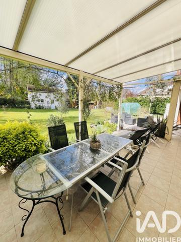 Maison à vendre 8 pièces 209 m² Verneuil-en-Halatte