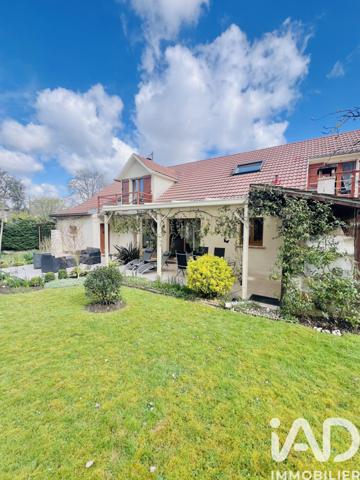 Maison à vendre 8 pièces 209 m² Verneuil-en-Halatte