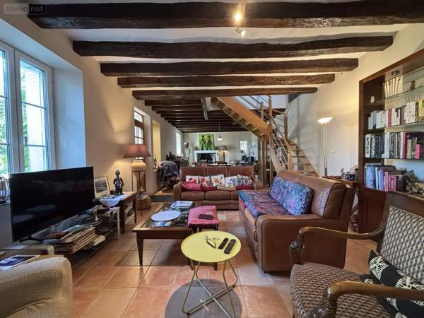 Achat - Propriété Luynes 37230 5 pièces 177 m 2 25600 m 2