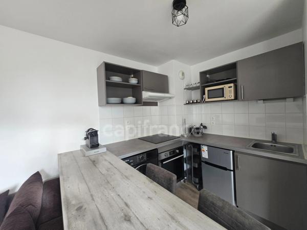 Dpt Val d'Oise (95), à vendre PERSAN appartement T2 39m2 en rez-de-jardin totalement meublé avec stationnement privatif