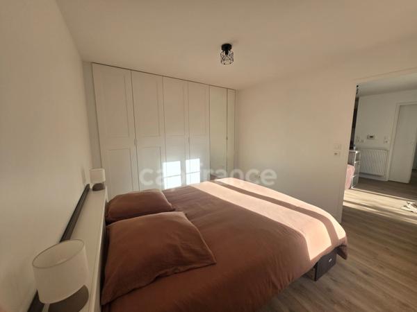 Dpt Val d'Oise (95), à vendre PERSAN appartement T2 39m2 en rez-de-jardin totalement meublé avec stationnement privatif