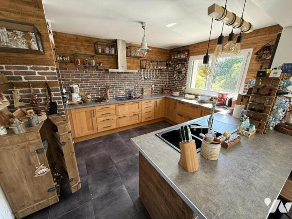 Très belle maison contemporaine avec piscine proche mer