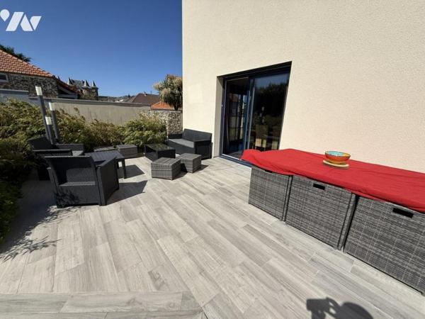 Très belle maison contemporaine avec piscine proche mer