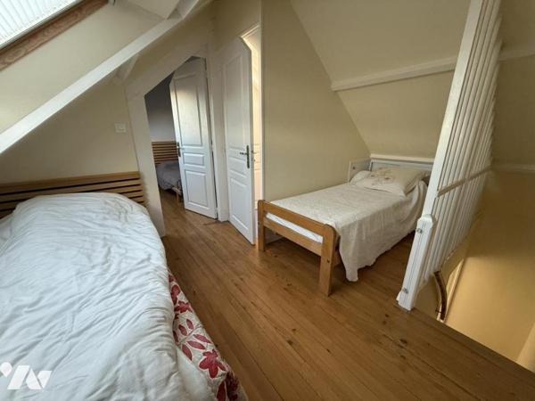 Ensemble de deux maisons d'habitation