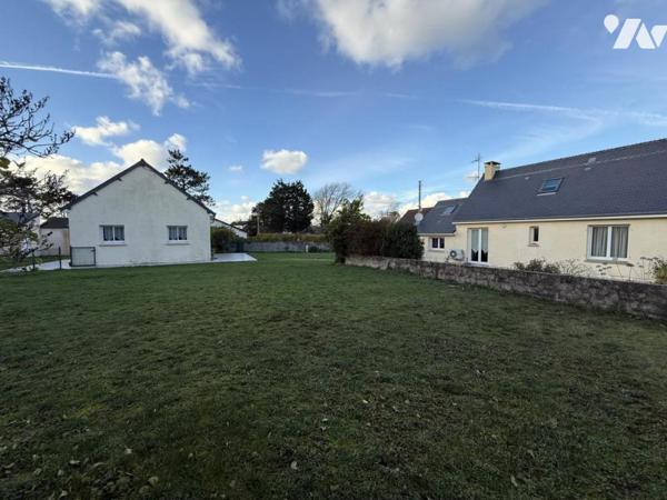 Ensemble de deux maisons d'habitation