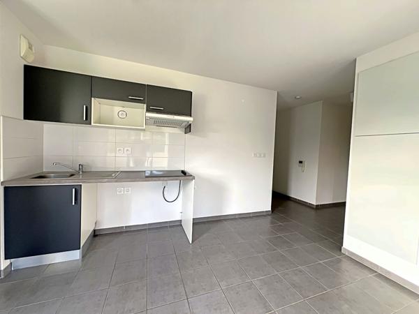 17200 Royan Royan : Appartement Lumineux avec Terrasse ? Calme & Modernité