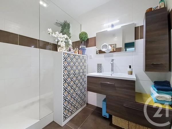 Appartement F3 à vendre  3 pièces - 66,70 m 2   CHENNEVIERES SUR MARNE  - 94