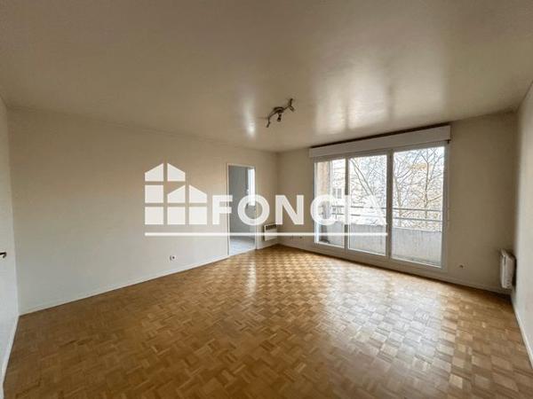 Location Appartement 2 pièces 46.3 m² - 4 PLACE JEAN CHOREL Villeurbanne 69100