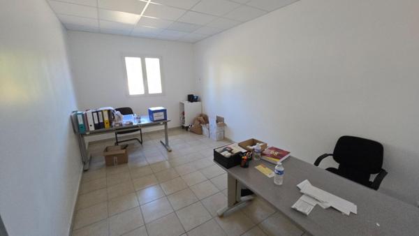SECTEUR DREUX - MURS Laboratoire industriel alimentaire1.800 m²