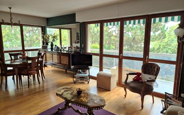 Appartement à vendre    3 pièces • 62,60 m2 Brunoy