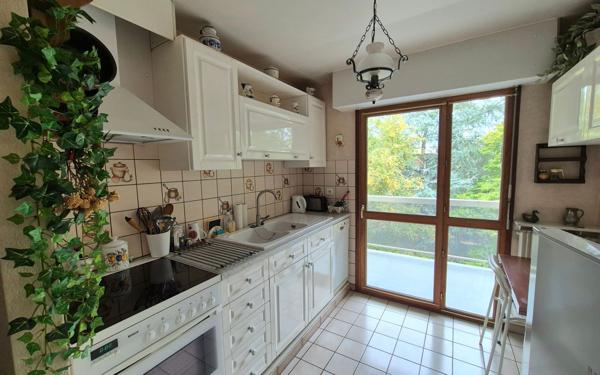 Appartement à vendre    3 pièces • 62,60 m2 Brunoy
