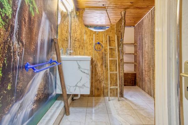 Maison
         2 pièces
        - 45 m² Exclusivité 109 900 € *
