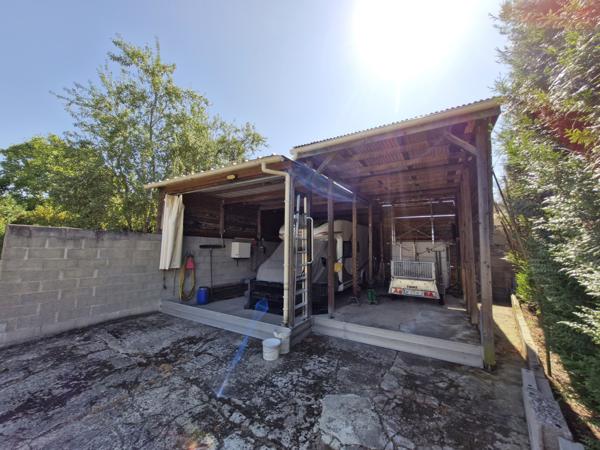 SPACIEUSE MAISON 7 CHAMBRES - TERRAIN - DEPENDANCES