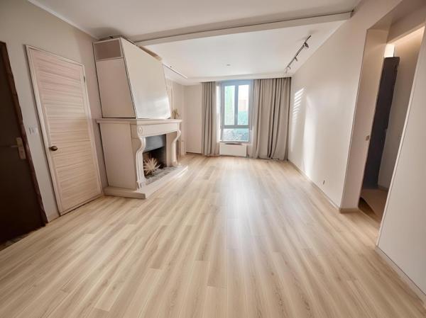 Maison Tremblay En France 7 pièce(s) 157.23 m2