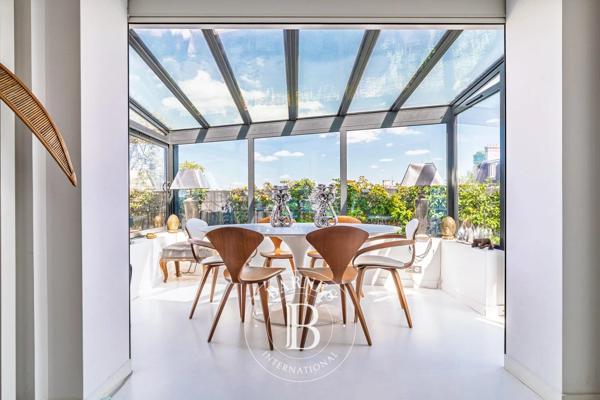 Paris 16ème, Appartement 2 Chambres -  73 m² à vendre