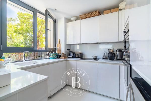 Paris 16ème, Appartement 2 Chambres -  73 m² à vendre