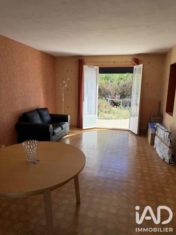 Maison à vendre 7 pièces 110 m² Saint-Pierre-lès-Nemours