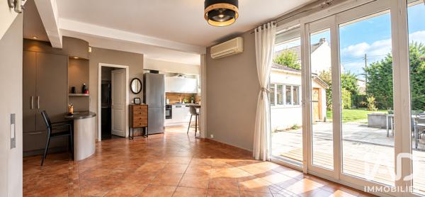 Maison à vendre 5 pièces 94 m² Neuilly-sur-Marne