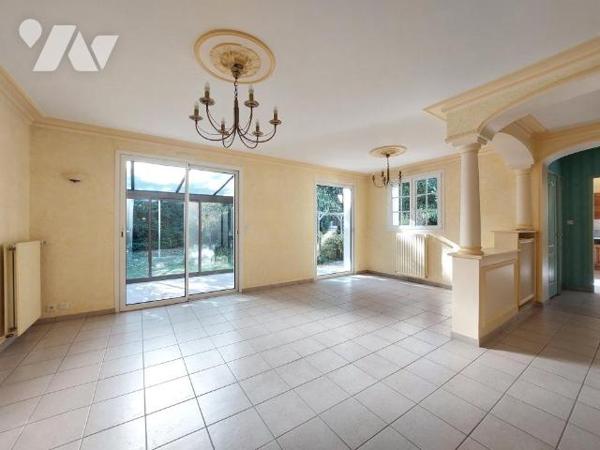 A VENDRE - MAISON AVEC TERRAIN - MERAL 