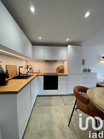 Appartement 2 pièces de 42 m² à Fréjus (83370)