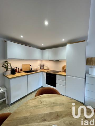 Appartement 2 pièces de 42 m² à Fréjus (83370)