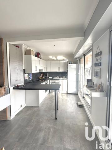 Appartement 3 pièces de 47 m² à Théoule-sur-Mer (06590)