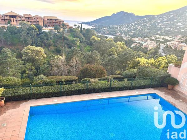 Appartement 3 pièces de 47 m² à Théoule-sur-Mer (06590)