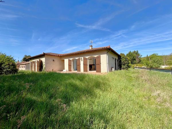 31700 Cornebarrieu Vente maison 137 m 2 habitable - 5 Pièces - 4 Chambres - 273 000 € F.A.I (**) / Réference: M1472