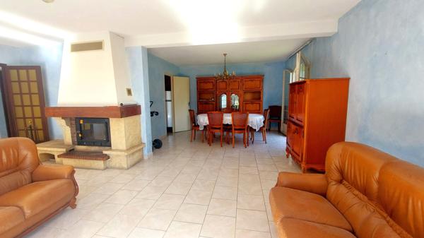 31700 Cornebarrieu Vente maison 137 m 2 habitable - 5 Pièces - 4 Chambres - 273 000 € F.A.I (**) / Réference: M1472