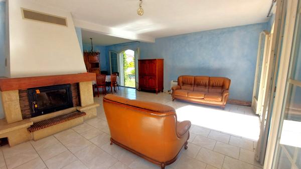 31700 Cornebarrieu Vente maison 137 m 2 habitable - 5 Pièces - 4 Chambres - 273 000 € F.A.I (**) / Réference: M1472