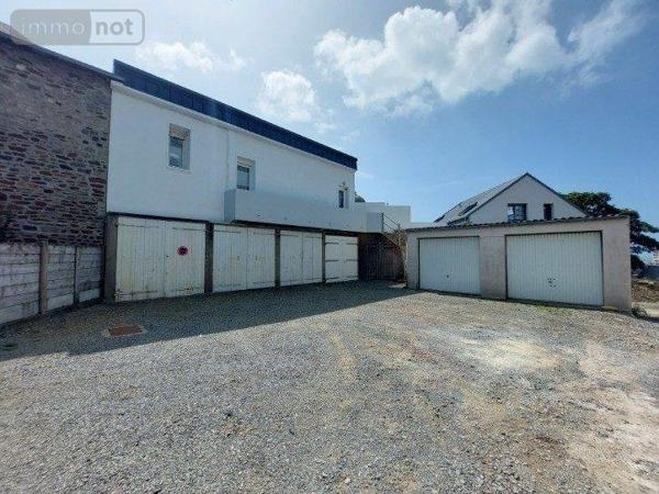 Garage - Parking à vendre à Granville dans la Manche (50400), ref : VS114-50026