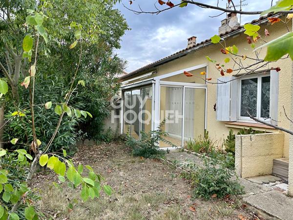 CARCASSONNE - Maison 3 chambres, grenier, garage sur terrain 480 m²