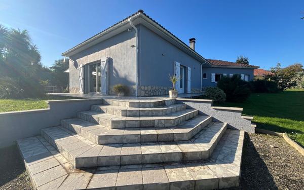 Maison à vendre    6 pièces • 205 m2 Dax