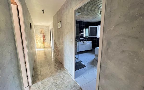 Maison à vendre    6 pièces • 205 m2 Dax