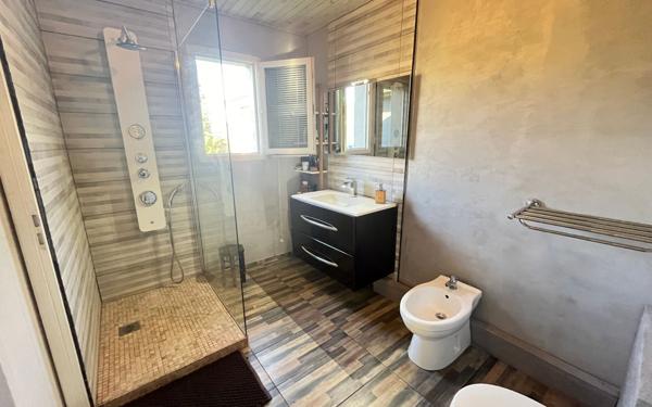 Maison à vendre    6 pièces • 205 m2 Dax