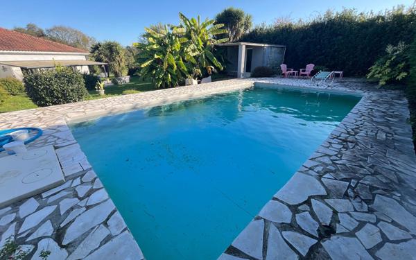 Maison à vendre    6 pièces • 205 m2 Dax