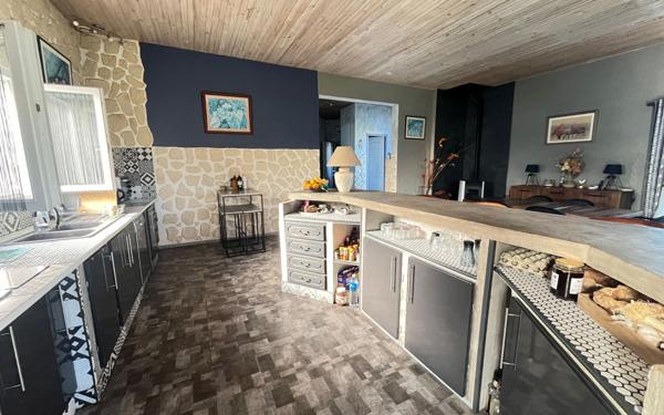 Maison à vendre    6 pièces • 205 m2 Dax